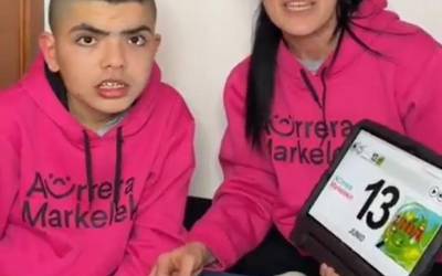 Elkartasun zozketako txartelak salgai daude