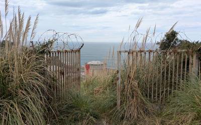 Lemoizko zentral nuklearrak "okupatzen" duen natur-gunearen etorkizuna
