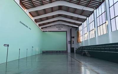 Zugarramurdiko frontoi berrituaren inaugurazio bestako bazkarirako txartelak eskuratzeko azken eguna da gaur