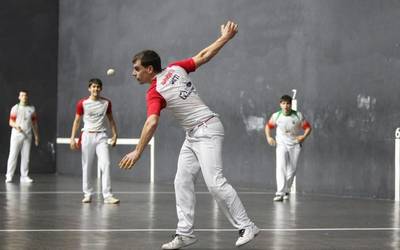 Aloña Mendik Legazpiren aurka jokatuko du Udaberri Sariko senior mailako finala