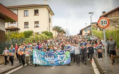 Korrika Txikiarekin egin dituzte beroketa lanak Amurrion