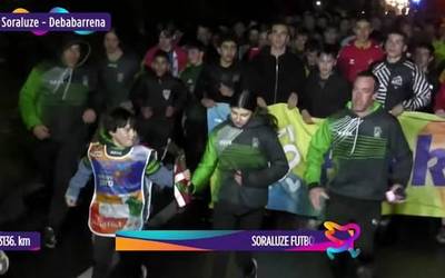 Plazentzian ere jendetza batu da Korrikara (ibilbide osoa)