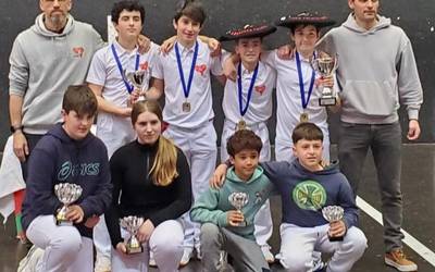 Eskola kiroleko paleta txapelketako finalak jokatu dituzte