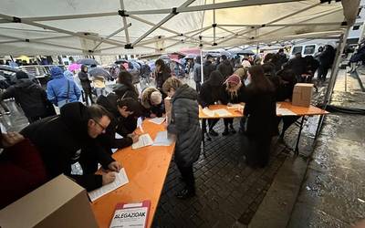 Sustrai Erakuntzak AHT azterlanari alegazioak aurkeztu dizkio