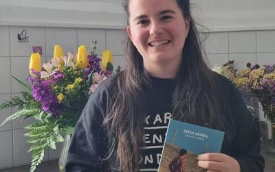 Oihana Arana: "Aurreko liburuarekin alderatuz, oraingoan idazketa kontzienteagoa izan dela uste dut "