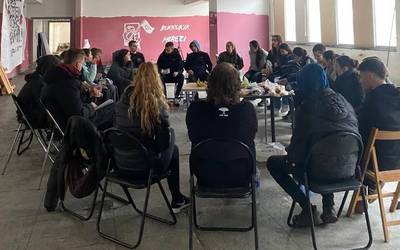 Gazte Asanbladakoek Gaztetxerako materiala bilduko dute bihar plazan