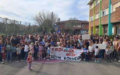 Zubiletako ikastetxeak azkenean kiroldegi estalia erabiltzeko baimena lortu du, bi urte geroago