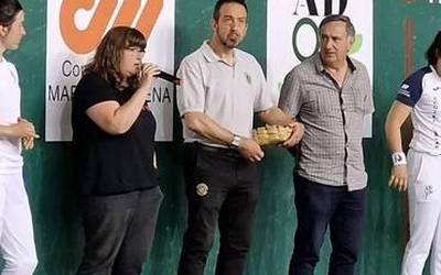 Pilota, futbola, aizkora eta frontenis