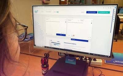 Elia, Elhuyarren itzultzaile automatikoa