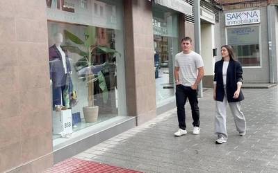 Hitz eta Putz Joseba Ortigosa eta Naroa Irizarrekin