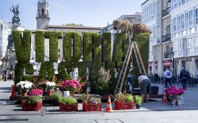 Loreek hartuko dute Gasteiz asteburu osoan zehar