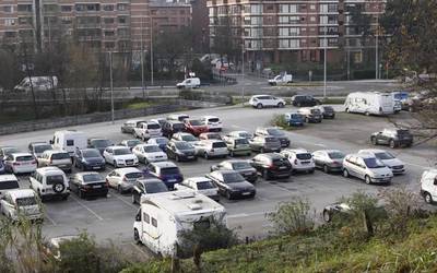 Iurretan etxebizitza "krisiari" aurre egiteko neurriak proposatu ditu EH Bilduk