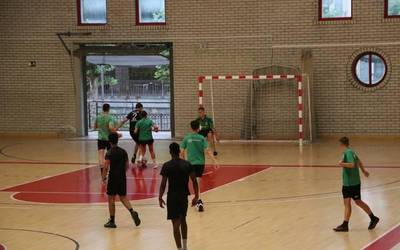 Ireki dute Tta-kun areto futbol taldearen V. Beltzen Torneoan izena emateko epea