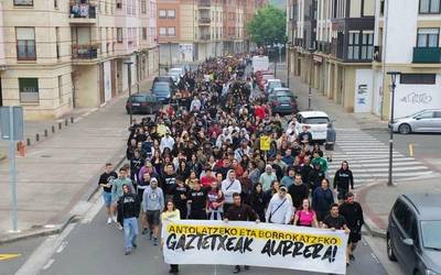 [ARGAZKI GALERIA]: Elorrion egindako Gaztetxe Topaketak iruditan