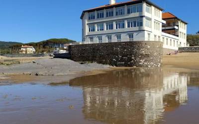 Plentziako sendategiaren mendeurrena ospatuko dute ekainaren 13an, bisita gidatu, familia-ginkana eta dantza bertikalagaz
