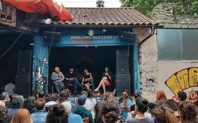 'Poesia mailu bat da' literatura jaialdiaren III. edizioa asteburuan
