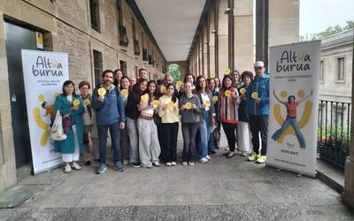 Laguntza sarea mugikorrarren ordez