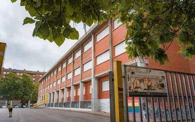Eskola berriak bidean, kezkak inguratuta