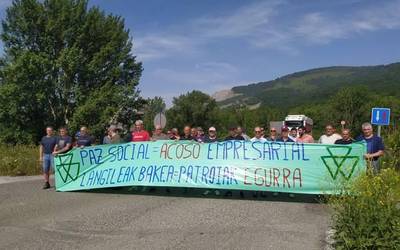 Olatzagutiko porlandegian hiru greba egun deitu dituzte