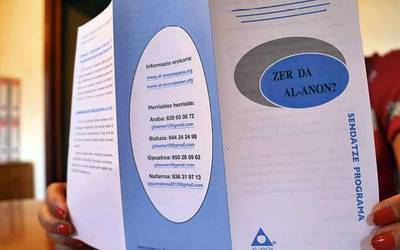 Al-Anon eta Alateen alkoholikoen senide eta lagunen elkarteek batzar informatiboa antolatu dute Mendaron ekainaren 12rako