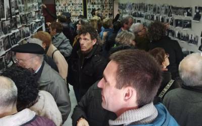 Udal artxiboko boluntario taldeak argazki zaharrak jaso gura ditu erakusketa berria egiteko