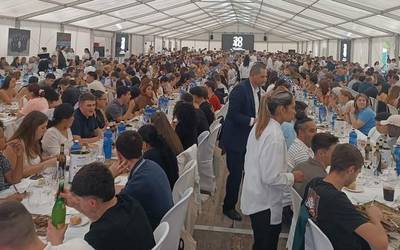 Martiko eta Venta Peioren urteurrenak ospatzera, 1.400 pertsona elkartu dira Dantxarinean