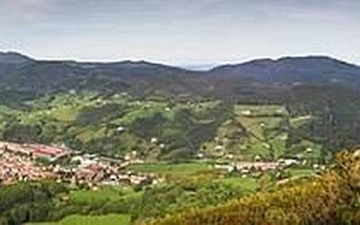 Ekainaren 14an Lesakako Mendi Itzulia