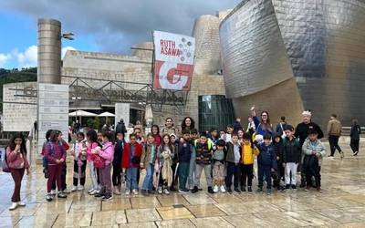 Plaentxi Eskolako 33 ikasleren lanak Guggenheim museoan izango dira ikusgai