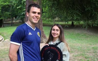 Joseba Ormaetxea eta Ainhoa Arana: "Herritar guztiak elkartzeko gai direla erakutsi dute Arrasateko Gazte Olinpiadek"