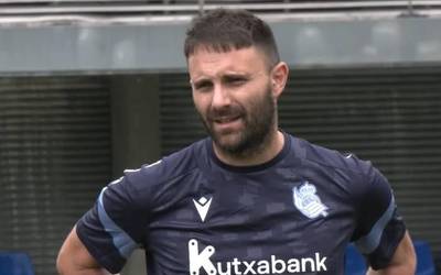 Xabier Artetxe Realeko jubenilen lehen taldeko bigarren entrenatzailea izango da datorren denboraldian