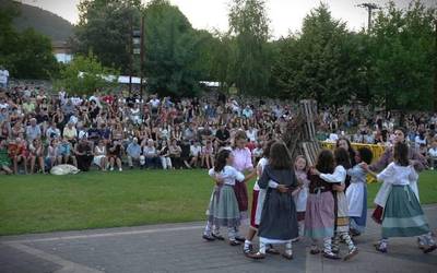 Paganismoa aldarrikatuta ospatu zuten atzo udako solstizioa Artziniegan