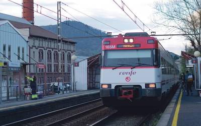 Renfeko C3 lineako Arrigorriaga eta Bilbo arteko tartea autobusez egin beharko da uztailaren 4tik 9ra