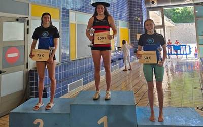 Paula Calvo igerilaria Gipuzkoako txapeldun
