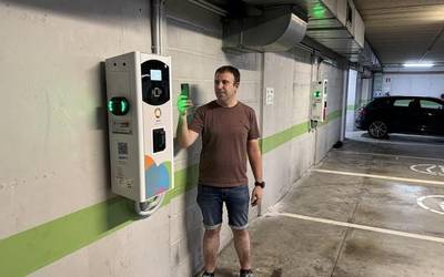 Auto elektrikoendako zortzi kargagailu jarri ditu Oñatiko Udalak