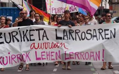 [BIDEOA]: Identitate eta sexualitate disidenteek Durangoko kaleak hartu dituzte