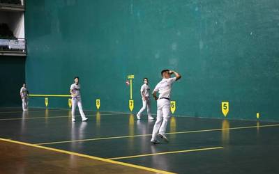 Bertso-pilota jaialdiarekin ospatuko dute Gurearen ibilbide berriaren lehen urteurrena