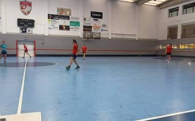 Porkix eta Yeima taldeek jokatuko dute gaur Emakumezkoen Areto Futbol Txapelketako finala