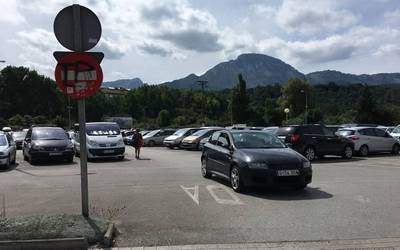 Iurretako EH Bilduk Paduretako egitasmoan etxe tasatuen kopurua erdira jaitsi izana salatu du