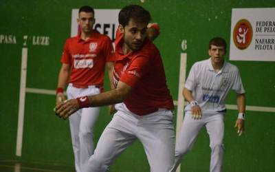 Nafarroako Pilota Federazioak antolatutako Masters jaialdian ariko dira Oihan Canabal igantziarra eta Unax Apeztegia elizondoarra