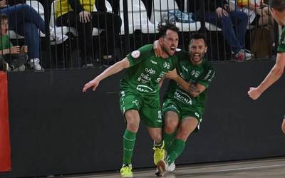 Areto futbola, txirrindularitza eta botxa