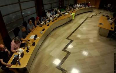 Bost orduko plenoa 28 inbertsio proposamen bozkatzeko