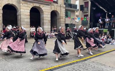Zigor-dantza eguneratuari jantzi berriak erantsi dizkio aurtengoan Gorosarrik