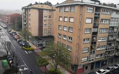 Gobelaurre kalea itxiko dute martitzenetik aurrera, Leioako ur-ihes bat konpontzeko lanengatik