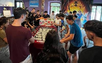 [ARGAZKIAK] Giro ederra izan dute Atekabeltzeko futbolin txapelketan