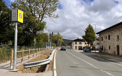 Anteparaluzeta auzoan ondo hartu dute radar finkoa ipini izana