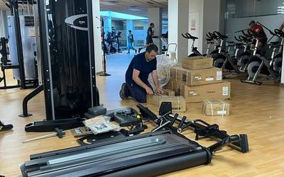 Makina berriak ekarri dituzte gimnasiora