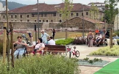 [BIDEOA]: Durangok kale berria du gaurtik: 'Zesteruena'