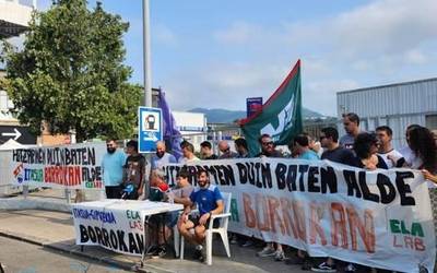 Gaurtik greba mugagabean dira Bergarako eta Zarauzko IAT zerbitzuetan