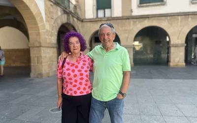 "800.000 pezeta batu genituen 1976ko jaietarako, denek lagundu nahi zuten"