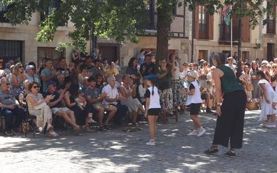 "Arraroak eta gogorrak" izan dira Aramaioko jaiak, baina herriaren kohesioa nabarmendu dute balorazio bileran